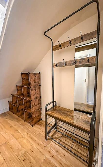 Bright & Spacious Split Level Flat In Kennington Londra Dış mekan fotoğraf